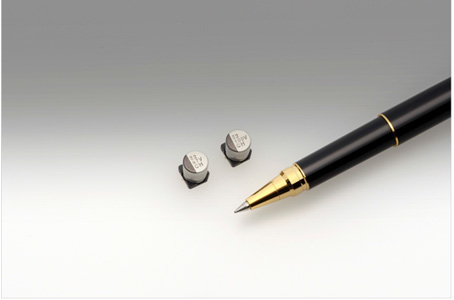 【図4】125℃低温ESR規定品「UCH」